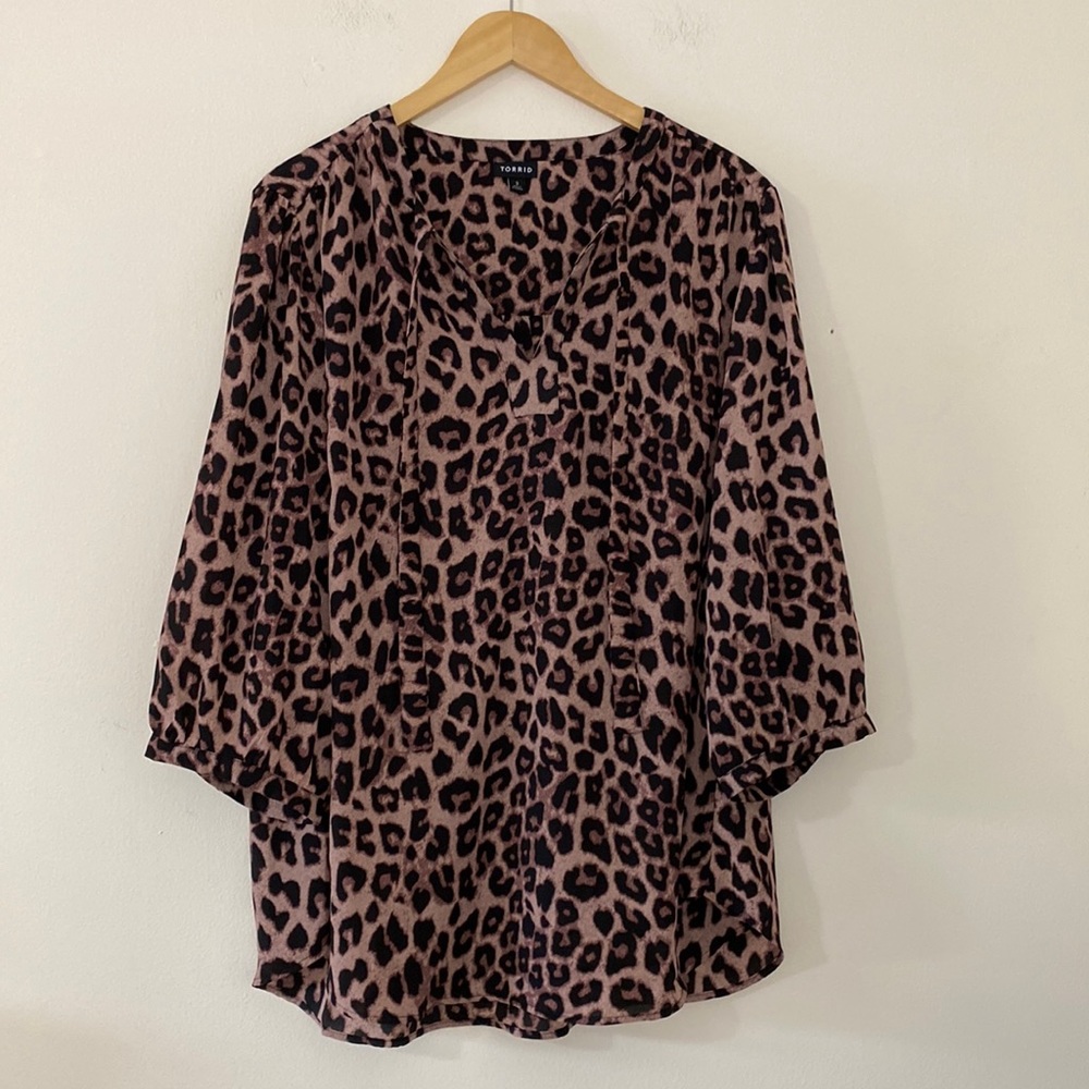 Torrid Leopard Cheetah Animal Print Blouse 3X